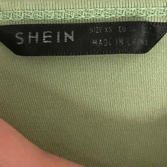 SHEIN Green Spaghetti Strap Cropped Tank โ XS with Small Flaw - Picture 5 of 6